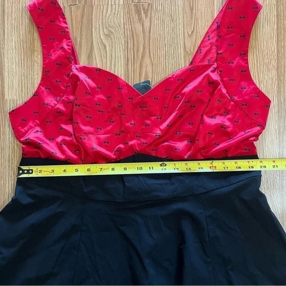 Torrid NWT Dress Black Red Satin Swing Rockabilly Sweetheart Pin Up Bows sz 22 - Picture 11 of 12